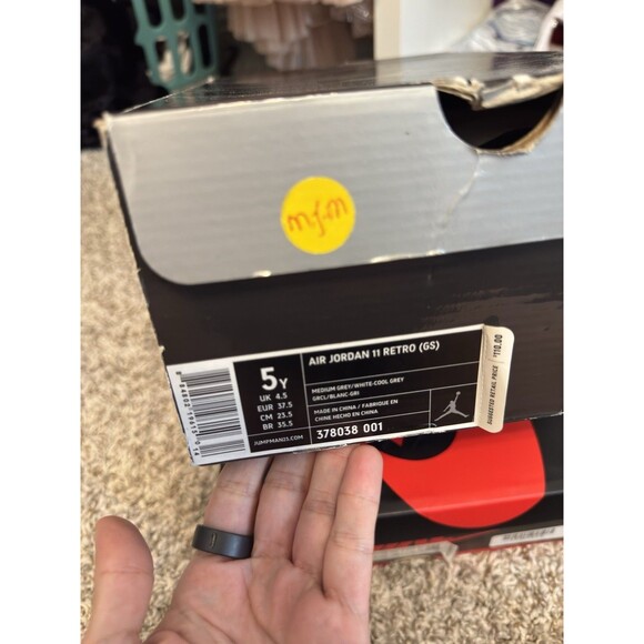 Nike Air Jordan 11 Retro Cool Grey - 2010 release - size 5 Youth - 5Y - Picture 10 of 10